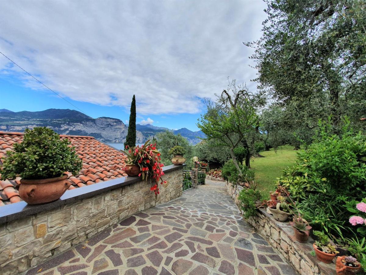 Casa Valenti Διαμέρισμα Brenzone sul Garda Εξωτερικό φωτογραφία