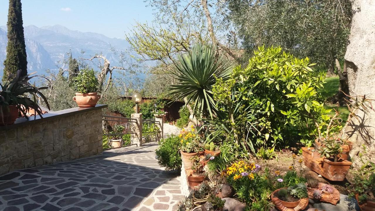 Casa Valenti Διαμέρισμα Brenzone sul Garda Εξωτερικό φωτογραφία